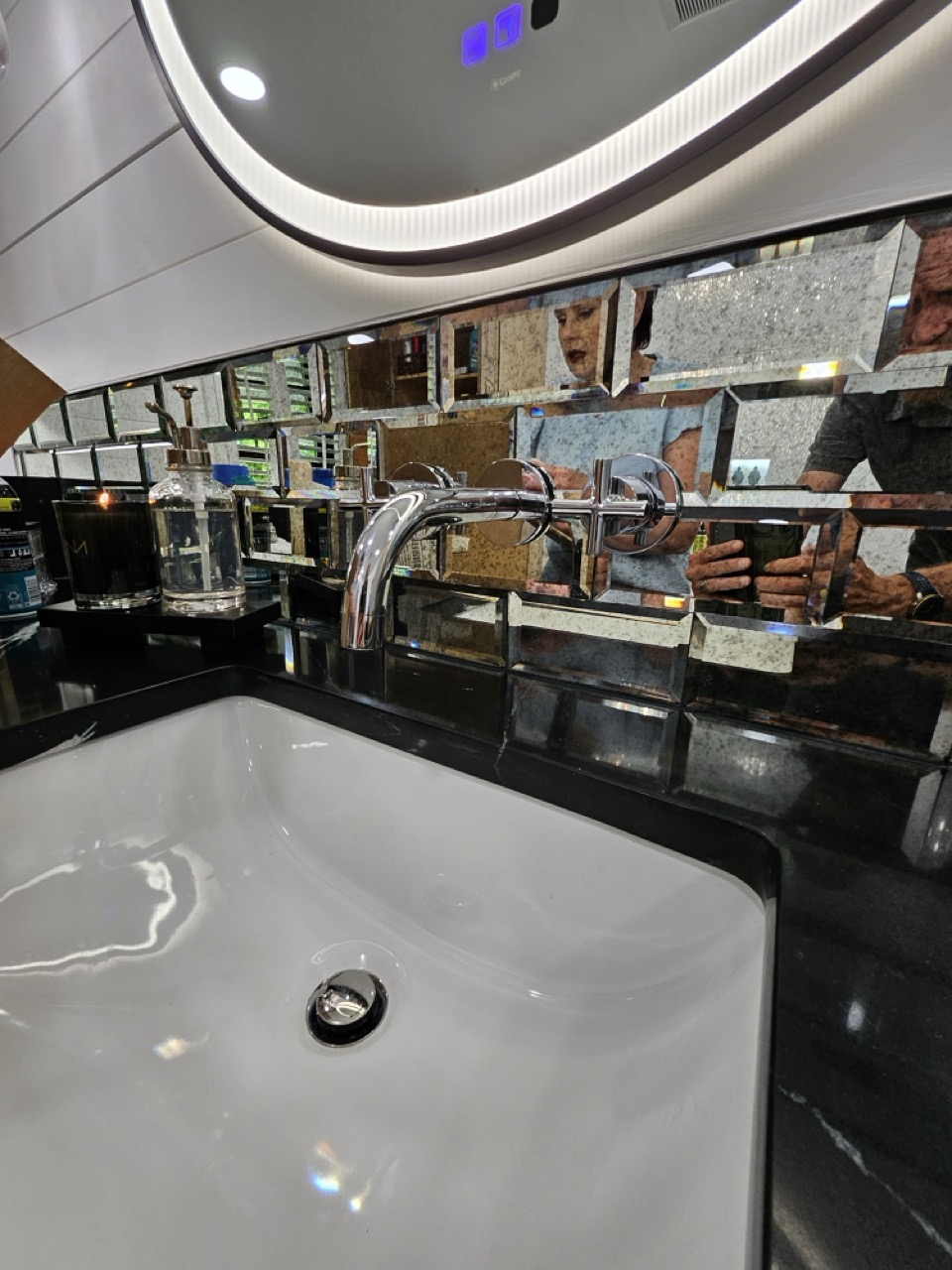 Edwards Bathroom-img2